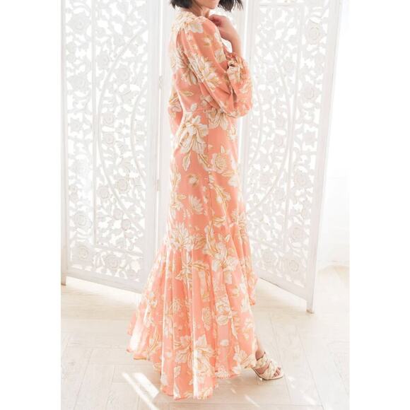 Flying Tomato NWT Peach/Ivory/Taupe Floral High Low V-Neck Midi Dress - Picture 6 of 7